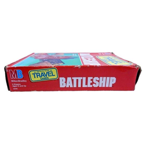 Vintage 1989 Milton Bradley Travel Battleship Strategy Game w Box 2 Ships Missin - Picture 7 of 10